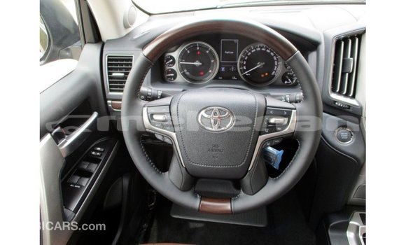Buy Import Toyota Land Cruiser Black Car in Import - Dubai in Aragatsotn Buy Import Toyota Land Cruiser Black Car in Import - Dubai in Aragatsotn