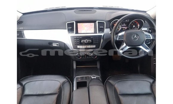 Buy Import Mercedes-Benz 350 Black Car in Import - Dubai in Aragatsotn Buy Import Mercedes-Benz 350 Black Car in Import - Dubai in Aragatsotn