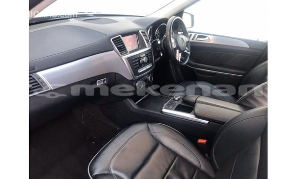 Buy Import Mercedes-Benz 350 Black Car in Import - Dubai in Aragatsotn Buy Import Mercedes-Benz 350 Black Car in Import - Dubai in Aragatsotn