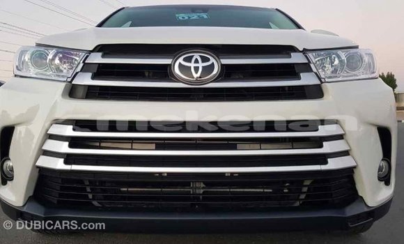 Buy Import Toyota Highlander White Car in Import - Dubai in Aragatsotn Buy Import Toyota Highlander White Car in Import - Dubai in Aragatsotn