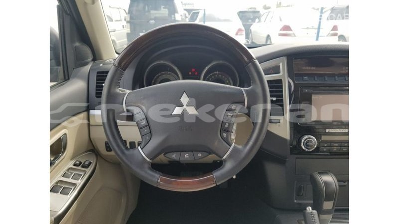 Big with watermark mitsubishi pajero aragatsotn import dubai 3138