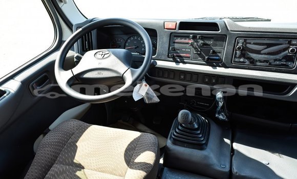 Buy Import Toyota Coaster White Car in Import - Dubai in Aragatsotn Buy Import Toyota Coaster White Car in Import - Dubai in Aragatsotn
