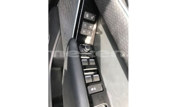 Buy Import Land Rover Range Rover White Car in Import - Dubai in Aragatsotn Buy Import Land Rover Range Rover White Car in Import - Dubai in Aragatsotn