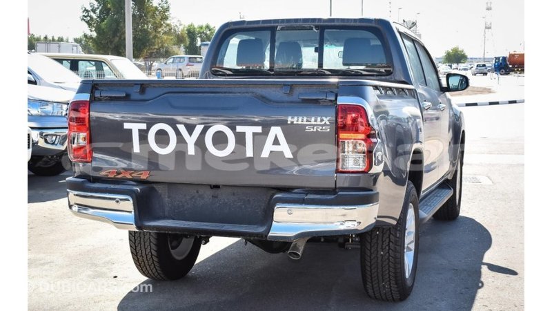 Big with watermark toyota hilux aragatsotn import dubai 3146