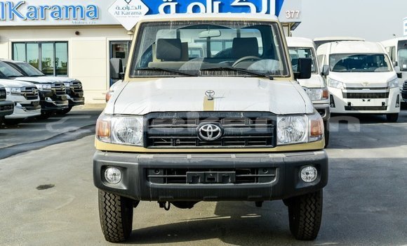 Buy Import Toyota Land Cruiser Beige Car in Import - Dubai in Aragatsotn Buy Import Toyota Land Cruiser Beige Car in Import - Dubai in Aragatsotn