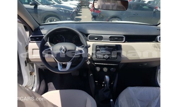 Buy Import Renault 19 White Car in Import - Dubai in Aragatsotn Buy Import Renault 19 White Car in Import - Dubai in Aragatsotn
