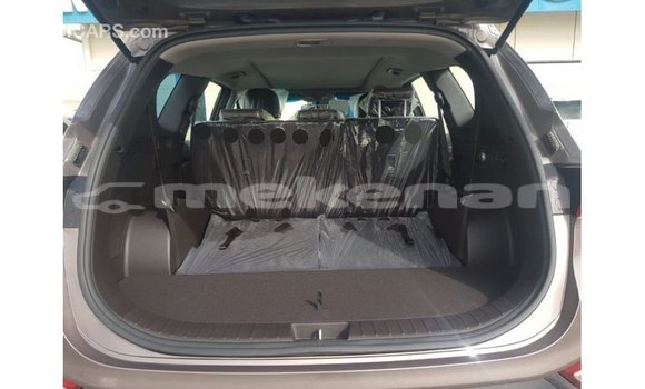 Buy Import Hyundai Santa Fe Other Car in Import - Dubai in Aragatsotn Buy Import Hyundai Santa Fe Other Car in Import - Dubai in Aragatsotn
