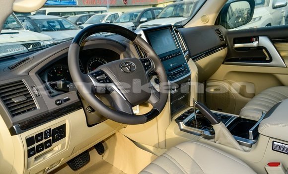 Buy Import Toyota Land Cruiser Black Car in Import - Dubai in Aragatsotn Buy Import Toyota Land Cruiser Black Car in Import - Dubai in Aragatsotn