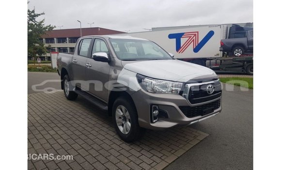 Buy Import Toyota Hilux Other Car in Import - Dubai in Aragatsotn Buy Import Toyota Hilux Other Car in Import - Dubai in Aragatsotn