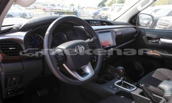 Buy Import Toyota Hilux White Car in Import - Dubai in Aragatsotn Buy Import Toyota Hilux White Car in Import - Dubai in Aragatsotn