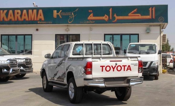 Buy Import Toyota Hilux White Car in Import - Dubai in Aragatsotn Buy Import Toyota Hilux White Car in Import - Dubai in Aragatsotn