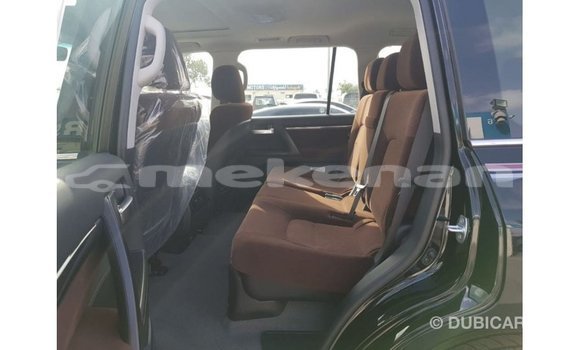 Buy Import Toyota Land Cruiser Black Car in Import - Dubai in Aragatsotn Buy Import Toyota Land Cruiser Black Car in Import - Dubai in Aragatsotn