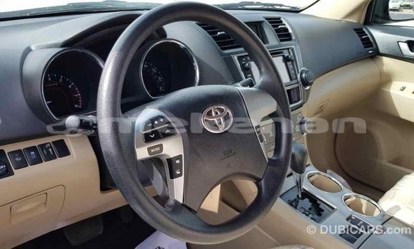 Buy Import Toyota Highlander Black Car in Import - Dubai in Aragatsotn Buy Import Toyota Highlander Black Car in Import - Dubai in Aragatsotn
