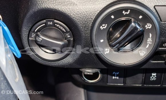 Buy Import Toyota Hilux White Car in Import - Dubai in Aragatsotn Buy Import Toyota Hilux White Car in Import - Dubai in Aragatsotn