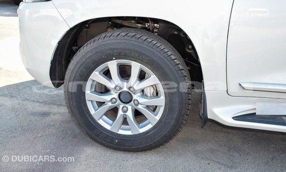 Buy Import Toyota Land Cruiser White Car in Import - Dubai in Aragatsotn Buy Import Toyota Land Cruiser White Car in Import - Dubai in Aragatsotn