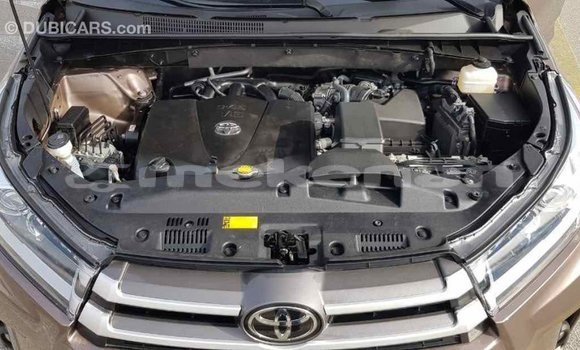 Buy Import Toyota Highlander Brown Car in Import - Dubai in Aragatsotn Buy Import Toyota Highlander Brown Car in Import - Dubai in Aragatsotn