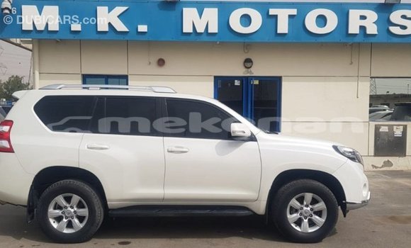 Buy Import Toyota Land Cruiser White Car in Import - Dubai in Aragatsotn Buy Import Toyota Land Cruiser White Car in Import - Dubai in Aragatsotn