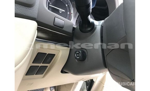 Buy Import Toyota Land Cruiser White Car in Import - Dubai in Aragatsotn Buy Import Toyota Land Cruiser White Car in Import - Dubai in Aragatsotn