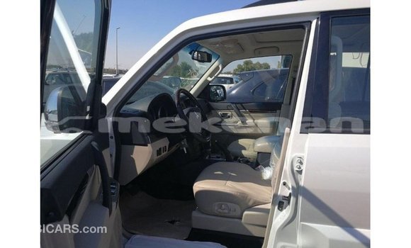 Buy Import Mitsubishi Pajero White Car in Import - Dubai in Aragatsotn Buy Import Mitsubishi Pajero White Car in Import - Dubai in Aragatsotn