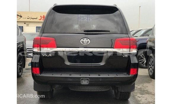 Buy Import Toyota Land Cruiser Black Car in Import - Dubai in Aragatsotn Buy Import Toyota Land Cruiser Black Car in Import - Dubai in Aragatsotn