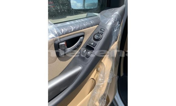 Buy Import Hyundai Chorus White Truck in Import - Dubai in Aragatsotn Buy Import Hyundai Chorus White Truck in Import - Dubai in Aragatsotn