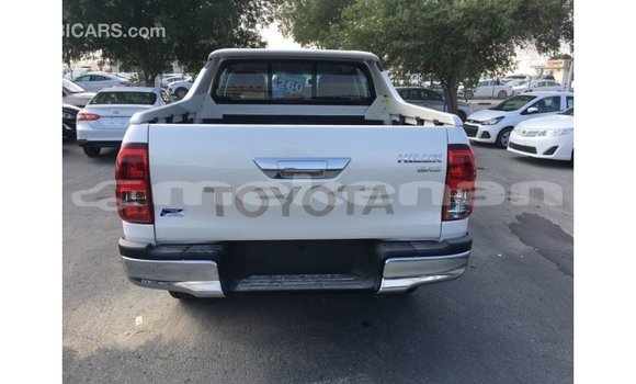 Buy Import Toyota Hilux White Car in Import - Dubai in Aragatsotn Buy Import Toyota Hilux White Car in Import - Dubai in Aragatsotn