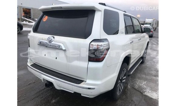 Buy Import Toyota 4Runner White Car in Import - Dubai in Aragatsotn Buy Import Toyota 4Runner White Car in Import - Dubai in Aragatsotn