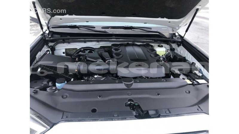 Big with watermark toyota 4runner aragatsotn import dubai 3270