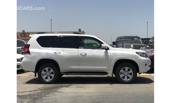 Buy Import Toyota Prado White Car in Import - Dubai in Aragatsotn Buy Import Toyota Prado White Car in Import - Dubai in Aragatsotn
