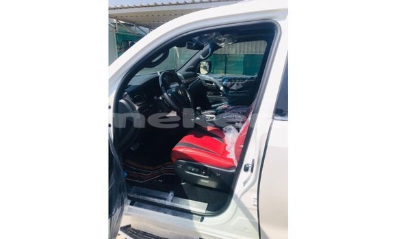 Buy Import Lexus LX White Car in Import - Dubai in Aragatsotn Buy Import Lexus LX White Car in Import - Dubai in Aragatsotn
