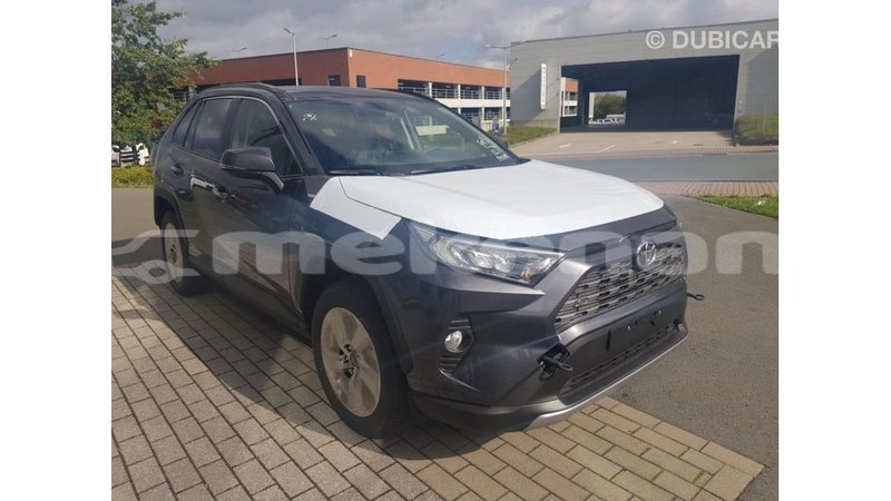 Big with watermark toyota 4runner aragatsotn import dubai 3281
