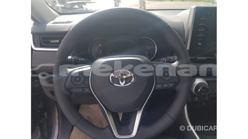 Big with watermark toyota 4runner aragatsotn import dubai 3281