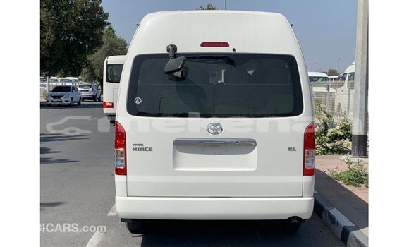 Buy Import Toyota Hiace White Car in Import - Dubai in Aragatsotn Buy Import Toyota Hiace White Car in Import - Dubai in Aragatsotn