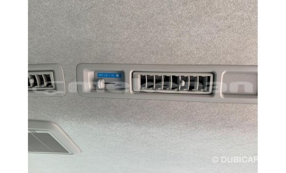 Buy Import Toyota Hiace White Car in Import - Dubai in Aragatsotn Buy Import Toyota Hiace White Car in Import - Dubai in Aragatsotn