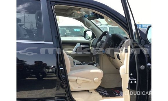 Buy Import Toyota Land Cruiser Black Car in Import - Dubai in Aragatsotn Buy Import Toyota Land Cruiser Black Car in Import - Dubai in Aragatsotn