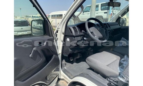 Buy Import Toyota Hiace White Car in Import - Dubai in Aragatsotn Buy Import Toyota Hiace White Car in Import - Dubai in Aragatsotn