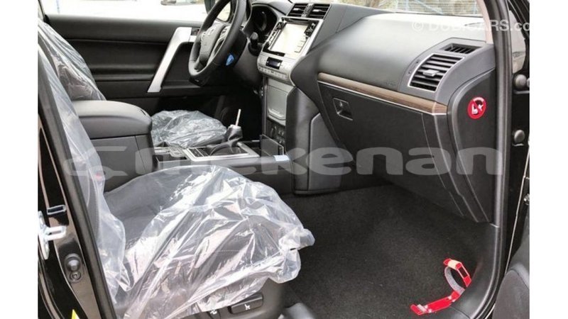 Big with watermark toyota prado aragatsotn import dubai 3301