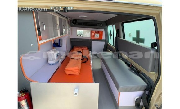 Buy Import Toyota Land Cruiser Beige Car in Import - Dubai in Aragatsotn Buy Import Toyota Land Cruiser Beige Car in Import - Dubai in Aragatsotn