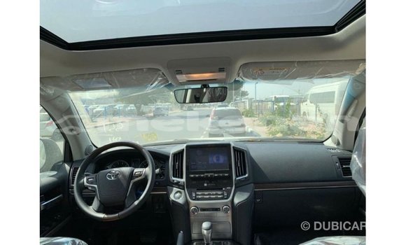 Buy Import Toyota Land Cruiser Black Car in Import - Dubai in Aragatsotn Buy Import Toyota Land Cruiser Black Car in Import - Dubai in Aragatsotn