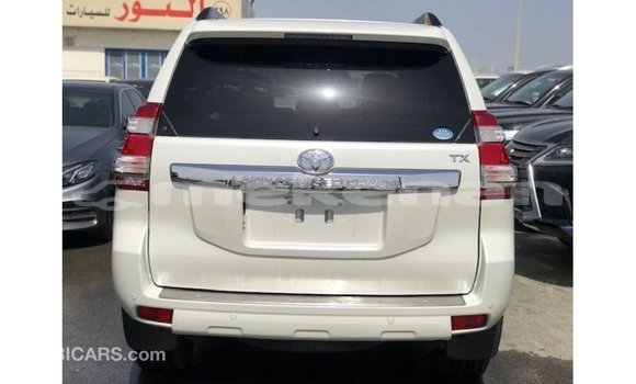 Buy Import Toyota Prado White Car in Import - Dubai in Aragatsotn Buy Import Toyota Prado White Car in Import - Dubai in Aragatsotn