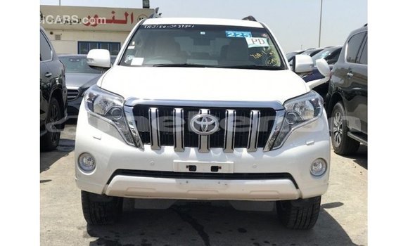 Buy Import Toyota Prado White Car in Import - Dubai in Aragatsotn Buy Import Toyota Prado White Car in Import - Dubai in Aragatsotn