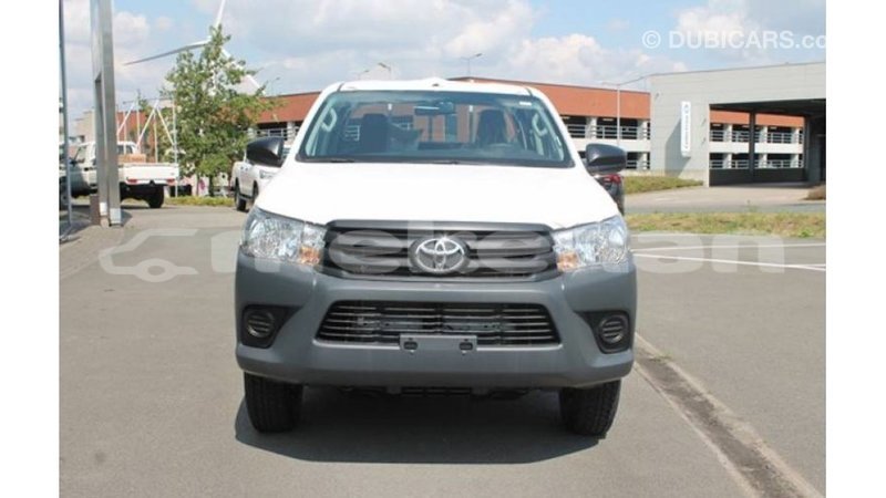 Big with watermark toyota hilux aragatsotn import dubai 3318