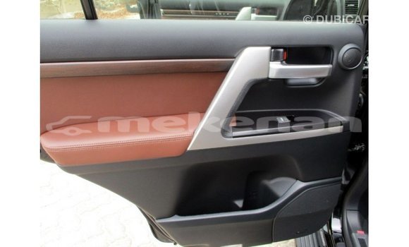 Buy Import Toyota Land Cruiser Black Car in Import - Dubai in Aragatsotn Buy Import Toyota Land Cruiser Black Car in Import - Dubai in Aragatsotn