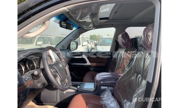 Buy Import Toyota Land Cruiser Black Car in Import - Dubai in Aragatsotn Buy Import Toyota Land Cruiser Black Car in Import - Dubai in Aragatsotn