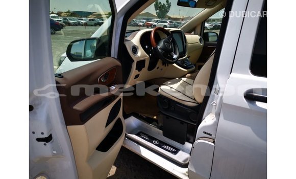 Buy Import Mercedes-Benz Vito White Car in Import - Dubai in Aragatsotn Buy Import Mercedes-Benz Vito White Car in Import - Dubai in Aragatsotn