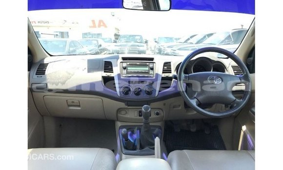 Buy Import Toyota Hilux Other Car in Import - Dubai in Aragatsotn Buy Import Toyota Hilux Other Car in Import - Dubai in Aragatsotn