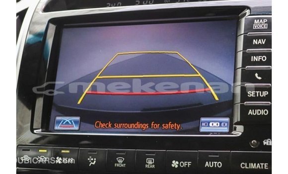 Buy Import Toyota Land Cruiser White Car in Import - Dubai in Aragatsotn Buy Import Toyota Land Cruiser White Car in Import - Dubai in Aragatsotn