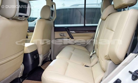 Buy Import Mitsubishi Pajero White Car in Import - Dubai in Aragatsotn Buy Import Mitsubishi Pajero White Car in Import - Dubai in Aragatsotn