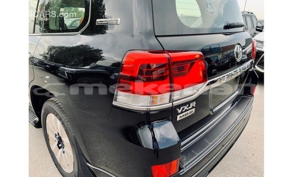 Buy Import Toyota Land Cruiser Black Car in Import - Dubai in Aragatsotn Buy Import Toyota Land Cruiser Black Car in Import - Dubai in Aragatsotn
