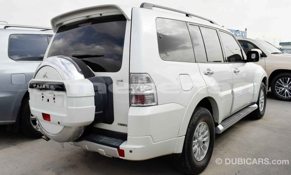 Buy Import Mitsubishi Pajero White Car in Import - Dubai in Aragatsotn Buy Import Mitsubishi Pajero White Car in Import - Dubai in Aragatsotn